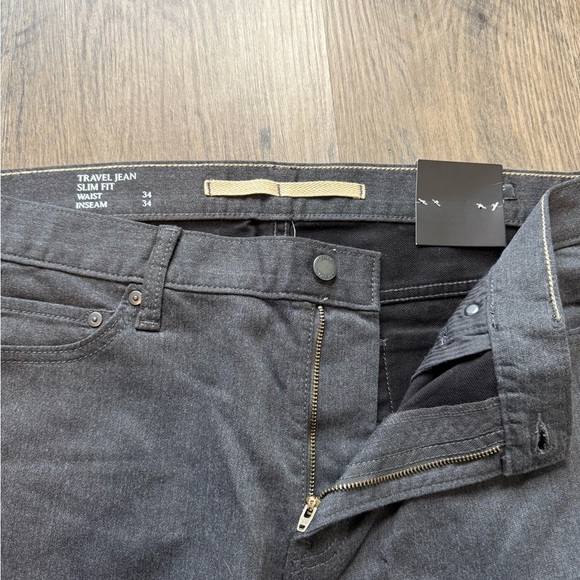 Men's Banana Republic Charcoal Grey Slim Traveler Jean - Picture 2 of 4